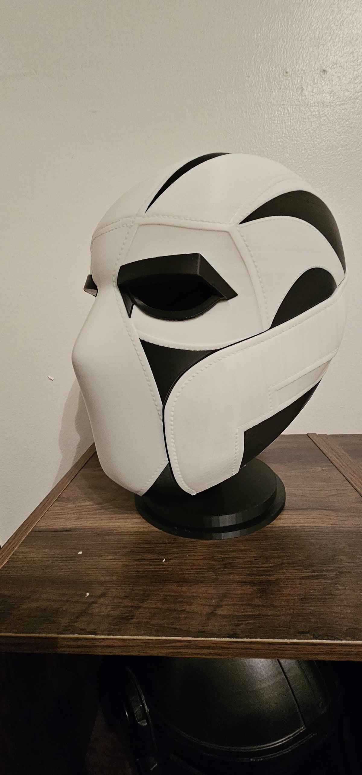 White Tiger Style Helmet – Feline Warrior Cosplay Headpiece
